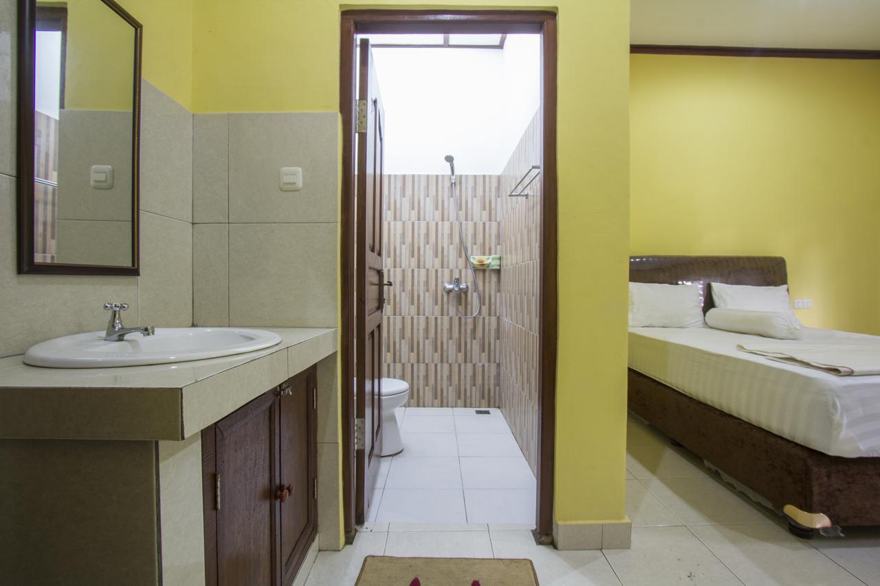 Nova Homestay Ubud Exterior photo