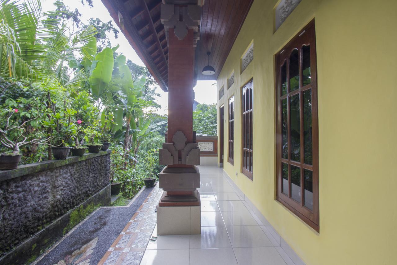 Nova Homestay Ubud Exterior photo