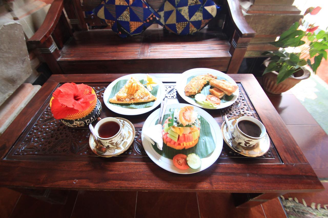 Nova Homestay Ubud Exterior photo